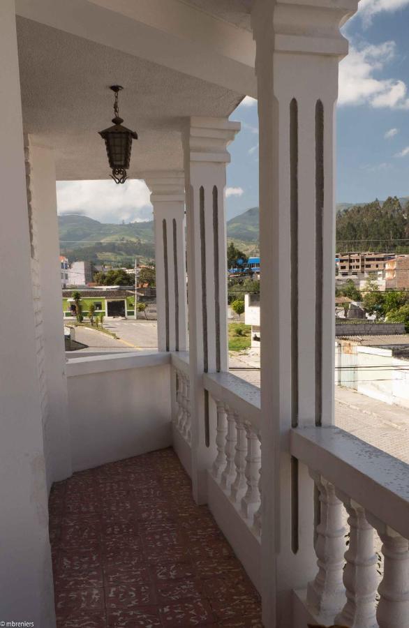 La Posada Del Quinde اوتابالو المظهر الخارجي الصورة